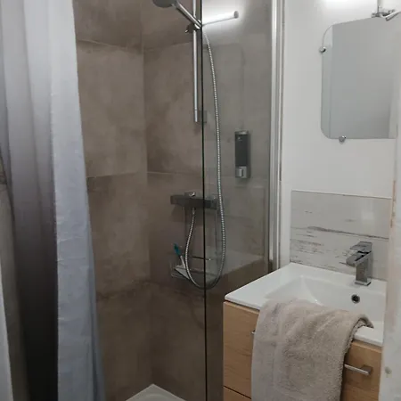 Maison Basalte דירה *