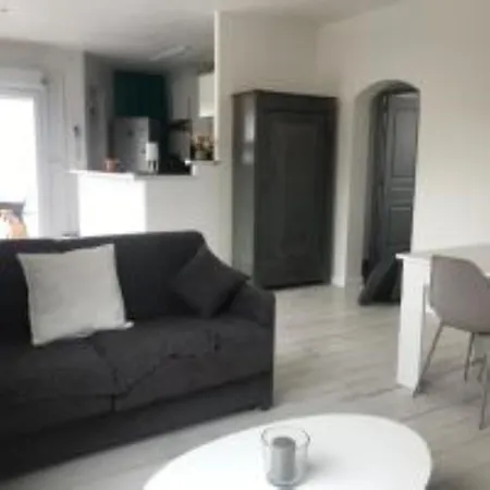 Maison Basalte דירה