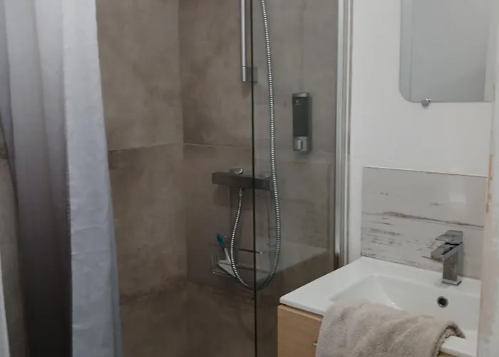 Maison Basalte Apartment *